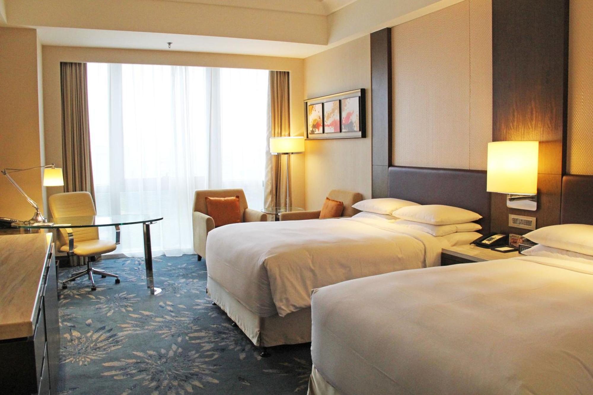 Shanghai Marriott Hotel Pudong East - Only A 30 Minute Drive From Disney Exterior foto